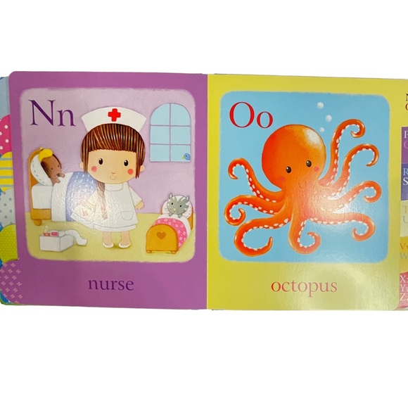 Usborne 2 Board Books (1) ABC Lift-the-Flap and (1) Alphabet Picture Book - Picture 11 of 12